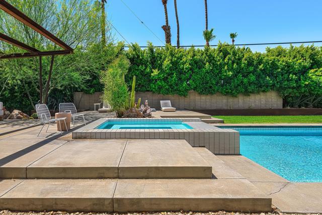 2639 E Livmor Avenue, Palm Springs, CA 92262