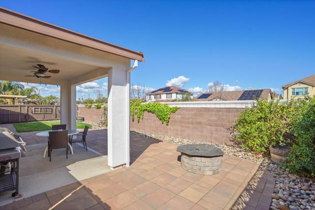 336 Wilmington Court, Brentwood CA: https://media.crmls.org/mediaz/06b789de-707e-46fa-80ed-a2653130116d.jpg