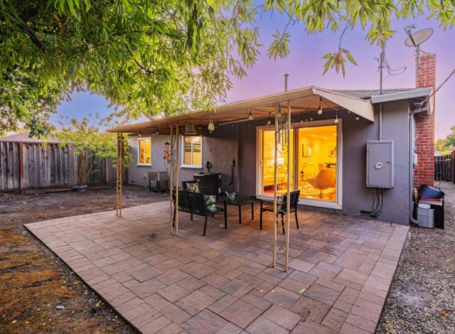 3384 Fowler Avenue, Santa Clara CA: https://media.crmls.org/mediaz/06b8bd3e-6e51-4480-bfd3-2953e69317a8.jpg