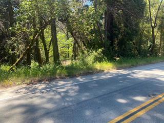 17000 Bear Creek Road, Boulder Creek CA: https://media.crmls.org/mediaz/06b8c4c1-fc33-4f3b-b9e1-064d0b7cffe3.jpg