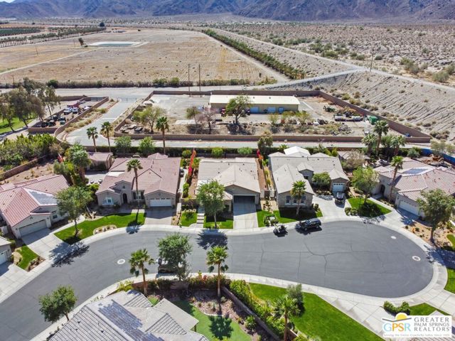 Image 13 of 40 For 81295 Jasmine Court