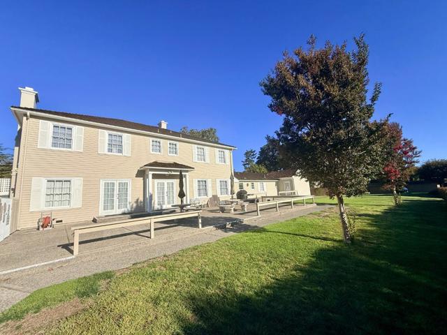 23799 Slns-Mty Highway, Salinas CA: https://media.crmls.org/mediaz/06ba15ec-2ca6-4f59-9359-1a267e213280.jpg