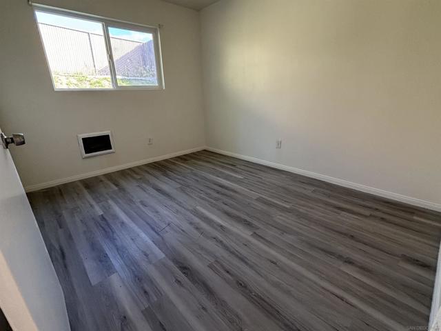 8209 8211 Jema Way, Lakeside CA: https://media.crmls.org/mediaz/06ba6571-5ce5-47b9-bfe3-04d3bf9d3416.jpg