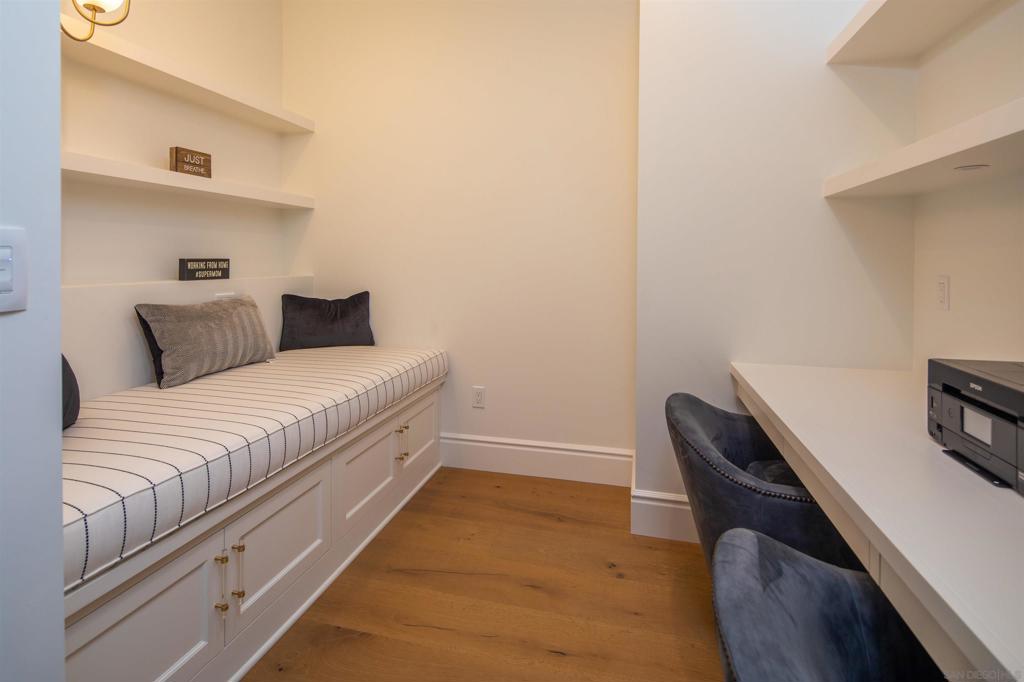 MLS #250001296SD img 29