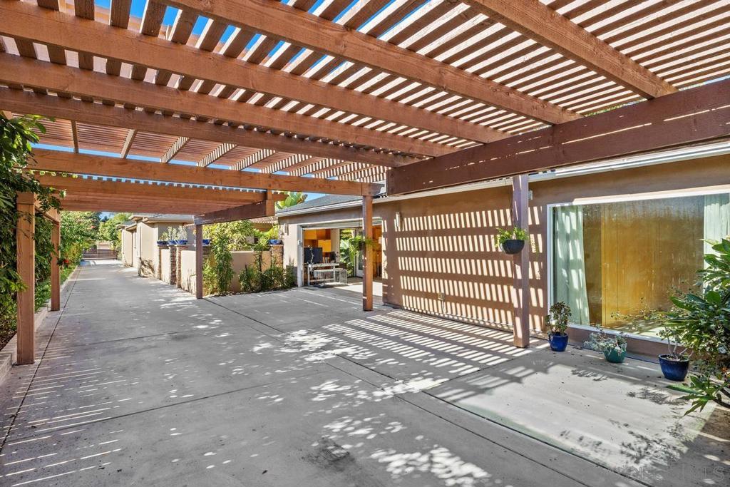 MLS #250045019SD image #34