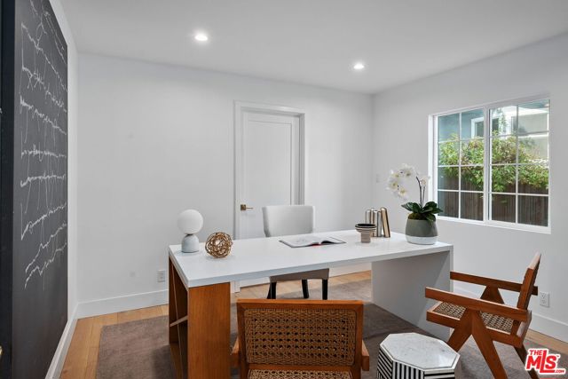 10436 Cheviot Drive, Los Angeles CA: https://media.crmls.org/mediaz/06bc13a6-e92f-4af1-aa8b-84c07d4e6fe8.jpg