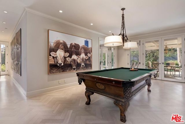 2807 Deep Canyon Drive, Beverly Hills CA: https://media.crmls.org/mediaz/06bc327e-5038-46c8-bb5e-19a30f1fc885.jpg