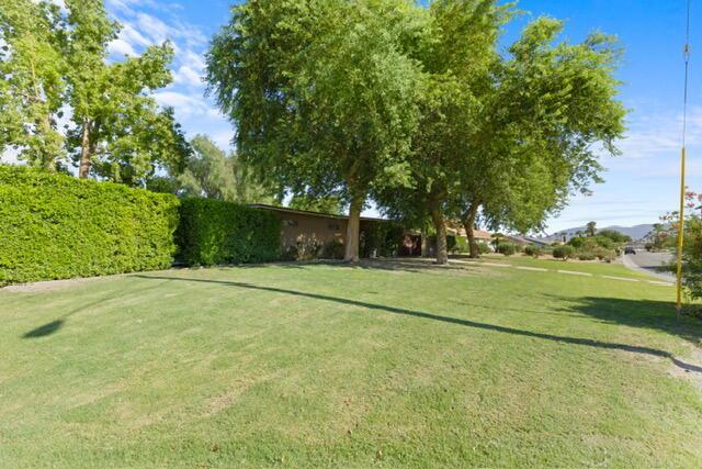 42510 Glass Drive, Bermuda Dunes CA: https://media.crmls.org/mediaz/06bc4a3c-aecc-4137-aaeb-3c731b2c68d6.jpg