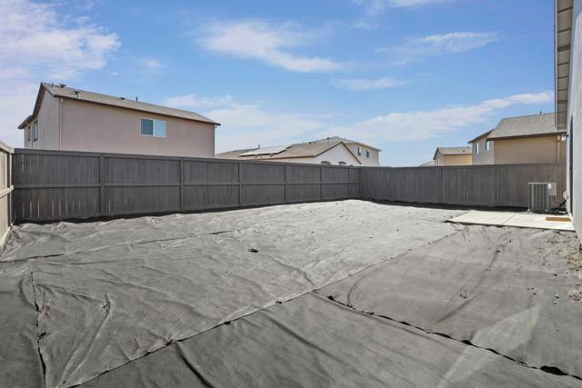 7200 Robins Cove Drive, Stockton CA: https://media.crmls.org/mediaz/06bd5543-ae21-4bd3-bd3a-32589de74d90.jpg
