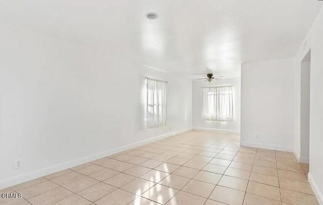 356 E Kettering Street, Lancaster CA: https://media.crmls.org/mediaz/06bda4b1-6f81-48c4-9e37-99bdf788c19f.jpg