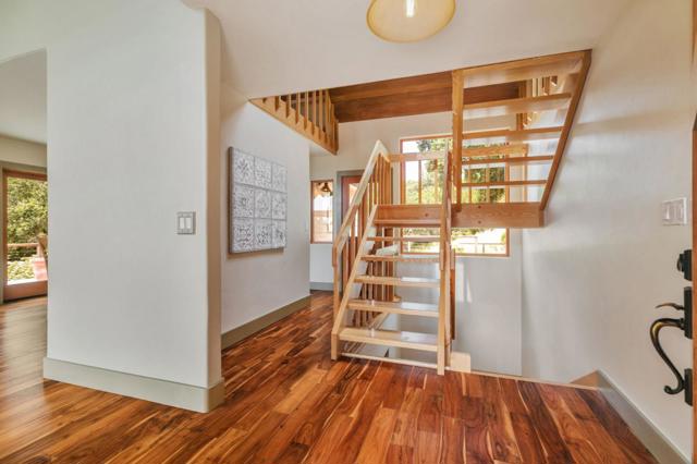 411 Hecker Pass Road, Watsonville CA: https://media.crmls.org/mediaz/06bdf647-7674-4068-b3ab-fe9004372bb7.jpg