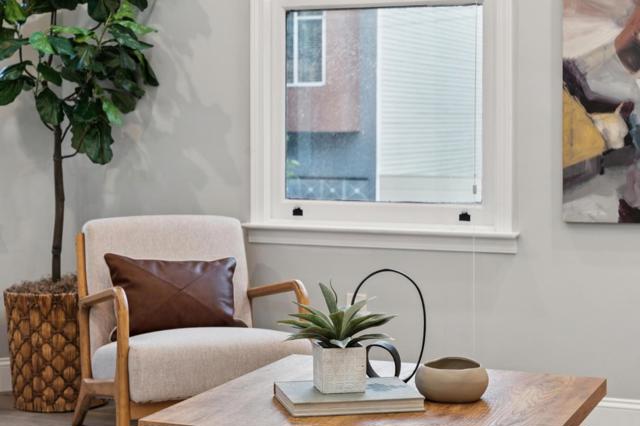 30003006 26th Street, San Francisco CA: https://media.crmls.org/mediaz/06bf88f1-51c4-44e3-9238-ade44ce91cd3.jpg