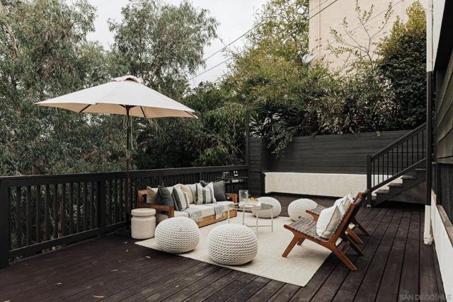 4033 S Hempstead Cir, San Diego CA: https://media.crmls.org/mediaz/06c0006b-35a7-4f4a-917b-bcf85c7cb204.jpg