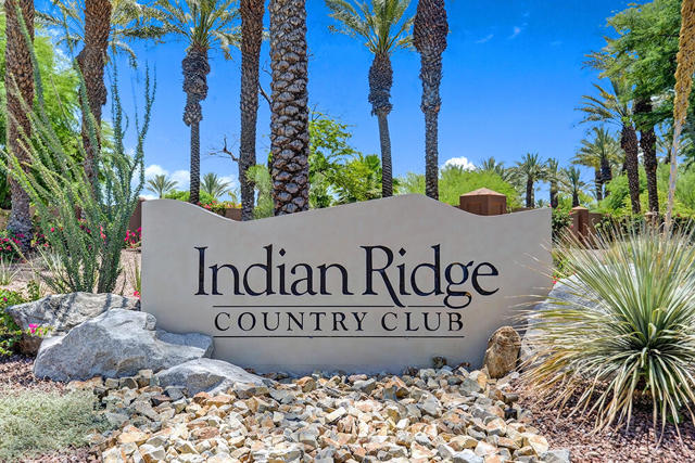 400 Tomahawk Drive, Palm Desert CA: https://media.crmls.org/mediaz/06c1235c-f84f-4953-be12-3eea1184ff0f.jpg