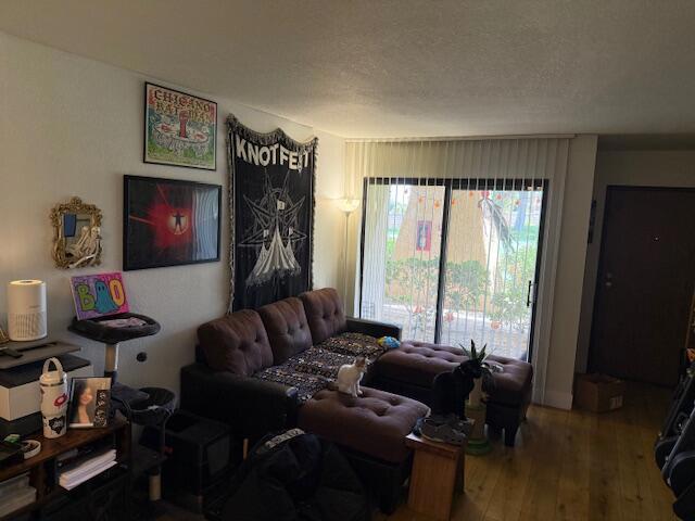 MLS #219138054DA image #4