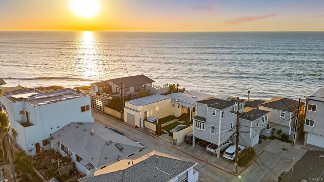 Detail Gallery Image 53 of 60 For 1615 Ocean Front St, San Diego,  CA 92107 - 2 Beds | 2 Baths