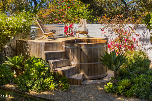 705 Alomar Street, Ojai CA: https://media.crmls.org/mediaz/06c4c999-5665-4aae-9469-7b0effe40d95.jpg