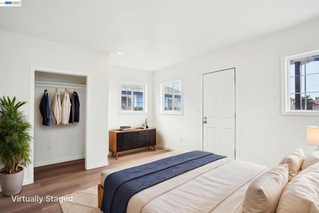 1130 61St Ave, Oakland CA: https://media.crmls.org/mediaz/06c6d912-a3af-4463-b361-b0ef541496b7.jpg