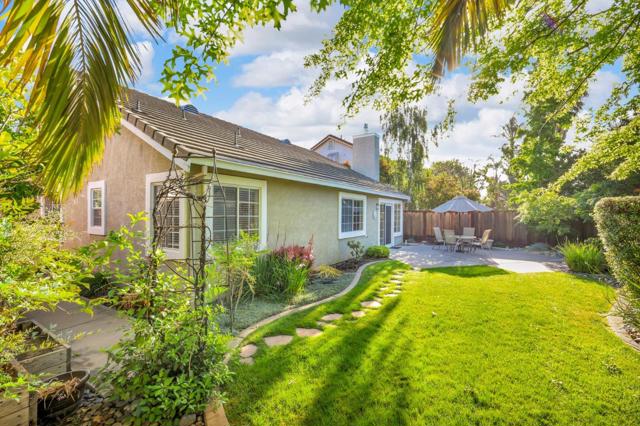 6341 El Capitan Court, Livermore CA: https://media.crmls.org/mediaz/06c6f0ce-81cc-4c8f-bd87-8ca9ca011933.jpg