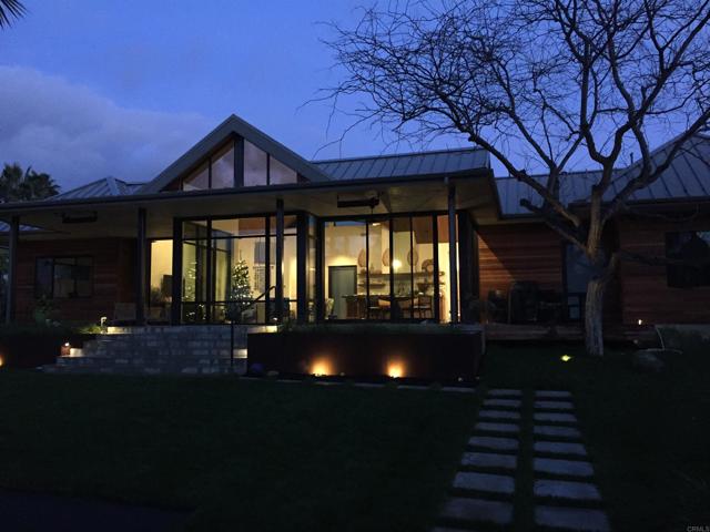 630 Ocean View Avenue, Encinitas CA: https://media.crmls.org/mediaz/06c74db8-7cfa-4cc5-9109-f0ddac0c5c7d.jpg
