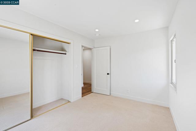 197 Hazel Dr, Pleasant Hill CA: https://media.crmls.org/mediaz/06c7ffcb-ed17-4d69-87f3-33fe86b7331f.jpg
