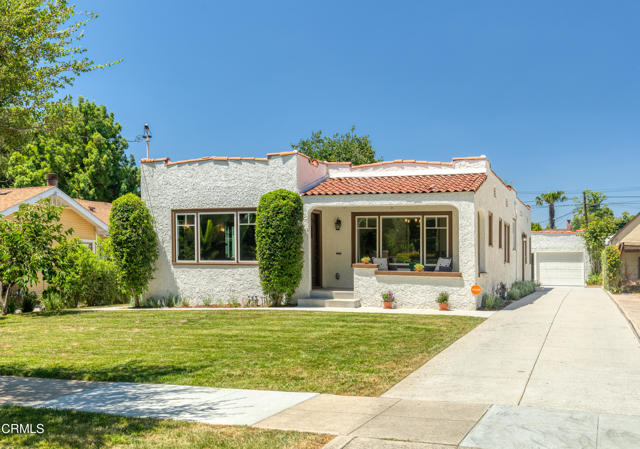 Detail Gallery Image 2 of 45 For 1181 N Hudson Ave, Pasadena,  CA 91104 - 4 Beds | 3 Baths