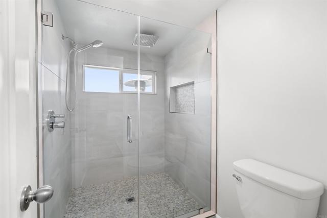 Detail Gallery Image 26 of 40 For 361 Murray Dr, El Cajon,  CA 92020 - 3 Beds | 3/1 Baths