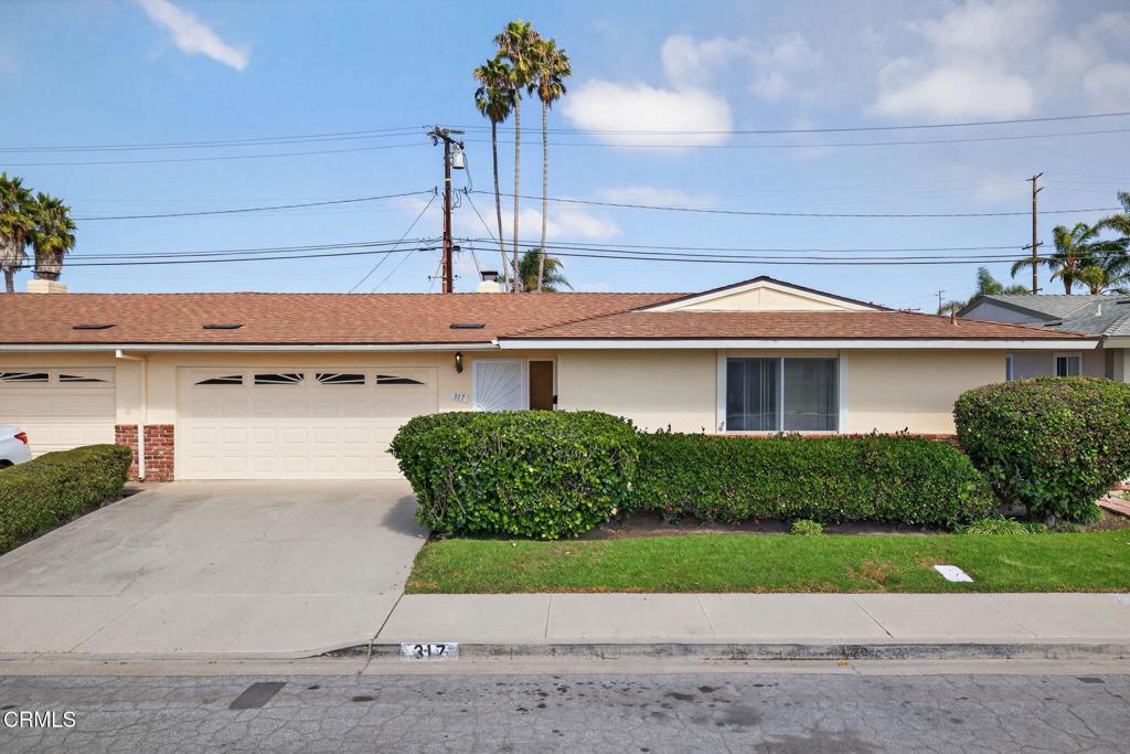 317 E Garden Green
