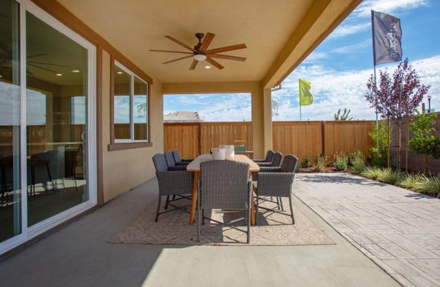 15996 Testarossa Street, Lathrop CA: https://media.crmls.org/mediaz/06cadb83-db15-45f1-9588-25778c328d36.jpg