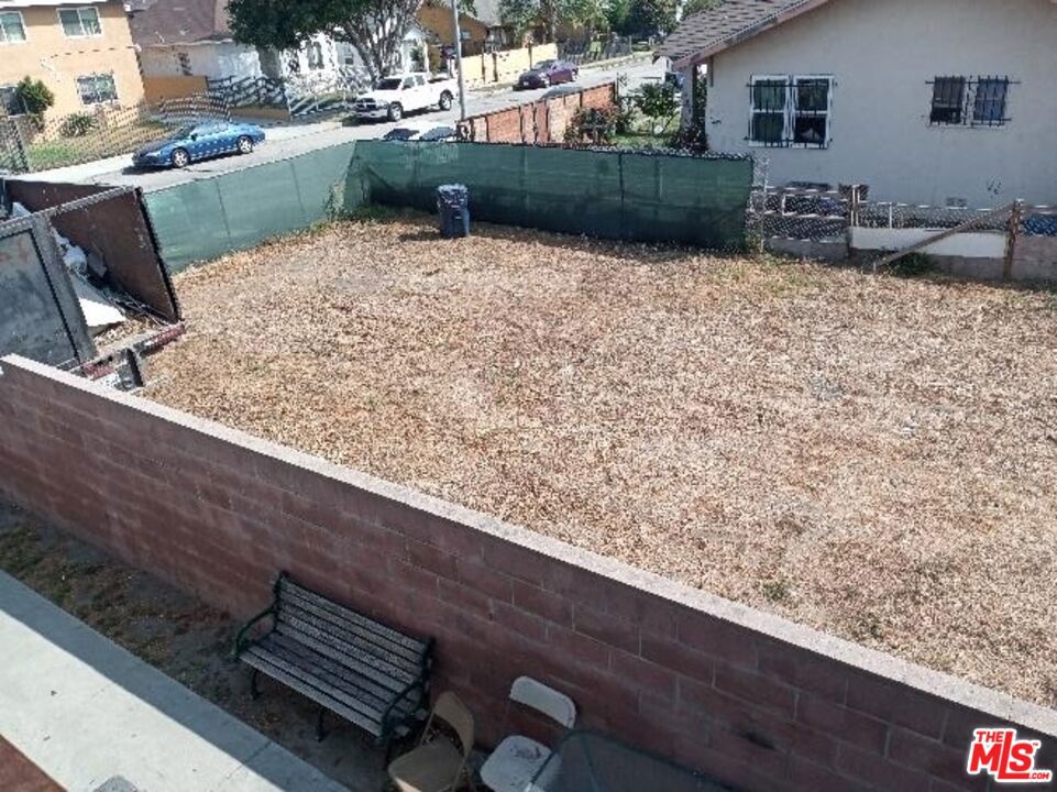 240 W 84th Street, Los Angeles, CA 90003