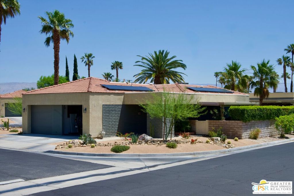 1533 Sunflower Court
