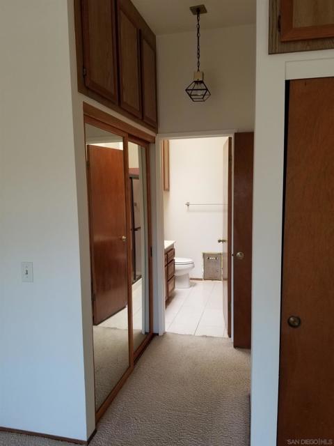 8328 Regents Rd, La Jolla CA: https://media.crmls.org/mediaz/06cd5e6b-c072-4aec-ba00-89a65b2906e0.jpg