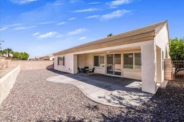 78544 Iron Bark Drive, Palm Desert CA: https://media.crmls.org/mediaz/06cda544-2096-45ec-841f-f23f2974db9c.jpg
