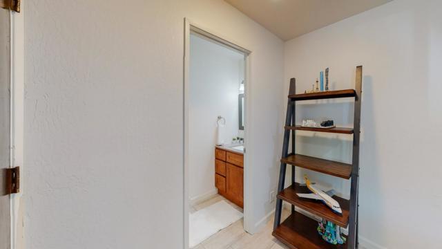2 Morning Sun Court, Mountain View CA: https://media.crmls.org/mediaz/06ce6f77-2d47-4af0-b3df-062abe476153.jpg