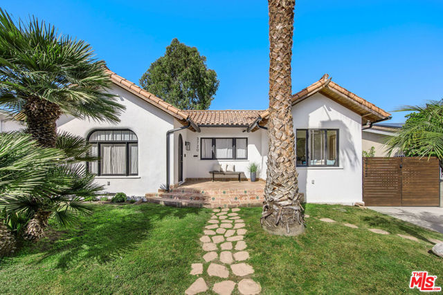 3720 Tuller Avenue, Los Angeles CA: https://media.crmls.org/mediaz/06cebfe6-83ec-45f9-8a8e-54d586085219.jpg