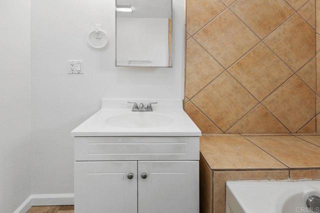 Detail Gallery Image 19 of 39 For 641 43 Morrison St, San Diego,  CA 92102 - – Beds | – Baths