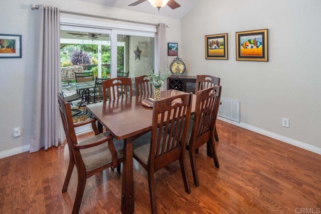23847 Norte Dr, Ramona CA: https://media.crmls.org/mediaz/06d0c14f-b863-41f3-866e-80e8c4bba572.jpg