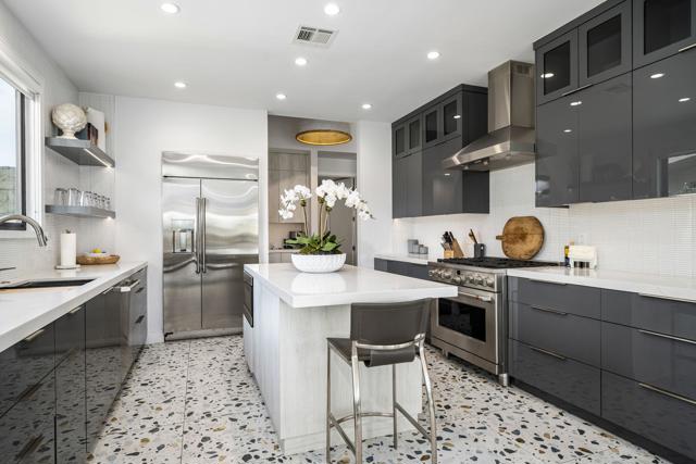 44986 Saint Helena Court, Indian Wells, CA 92210