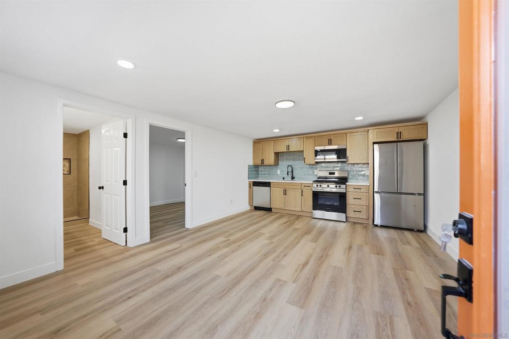 2828 Mission Village - photo 16