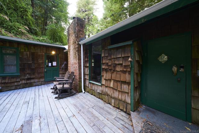 37016 Palo Colorado Rd,  CA: https://media.crmls.org/mediaz/06d2c99e-0c63-4028-bb09-293052ee4a17.jpg