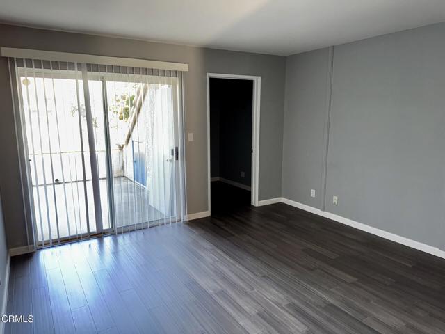 2742 Borchard Road, Newbury Park CA: https://media.crmls.org/mediaz/06d36245-a9a9-4921-84be-bbcfb71ed452.jpg