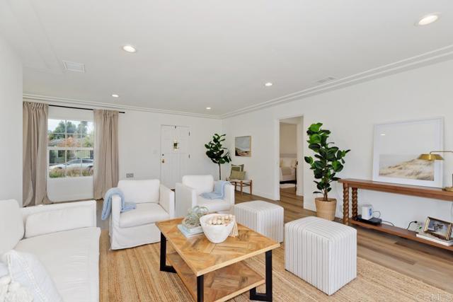 Detail Gallery Image 7 of 36 For 4657 Lenore Dr, San Diego,  CA 92115 - 2 Beds | 1 Baths