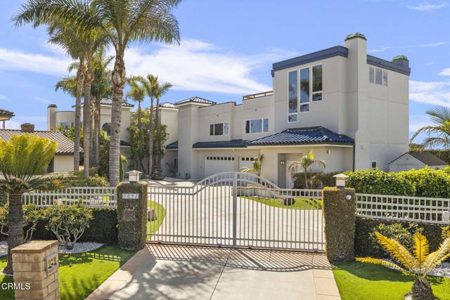 3097 Bayshore Avenue, Ventura CA: https://media.crmls.org/mediaz/06d3e36b-9e35-438a-8efd-1150790e59a9.jpg