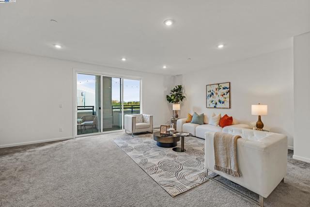 5394 Arnold Rd, Dublin CA: https://media.crmls.org/mediaz/06d402d2-66f3-498e-9406-ccb84b6209e7.jpg