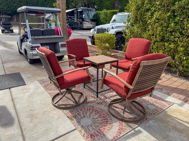 80394 Ave 48, Indio CA: https://media.crmls.org/mediaz/06d4d1cb-9430-4042-9293-8cd97a6b63cd.jpg