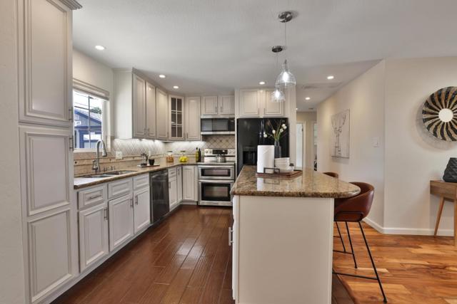 3370 Jennifer Way, San Jose CA: https://media.crmls.org/mediaz/06d5bba8-9f30-4e72-8420-a9b90e039c8f.jpg