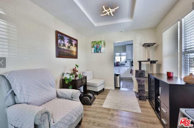 Image 45 of 47 For 3996 Teak Street