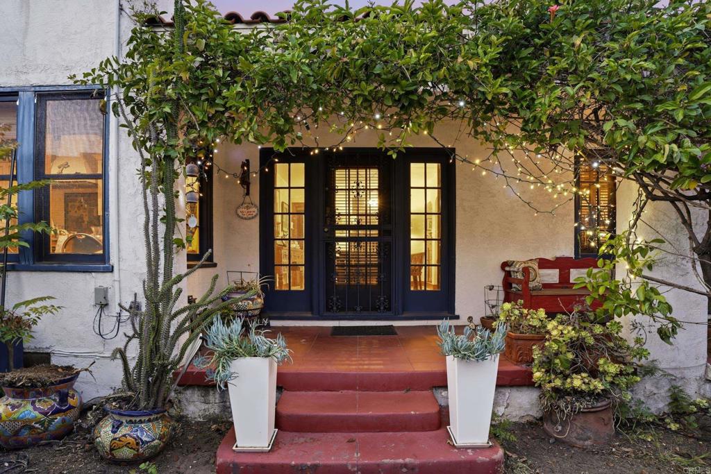 4820 Vista Street - photo 7