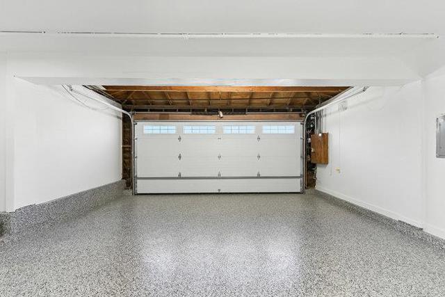 730 Sierra Street, Moss Beach CA: https://media.crmls.org/mediaz/06d7987b-0241-4dbe-9899-079d8f2a2e15.jpg