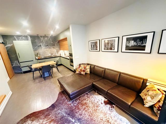 Detail Gallery Image 7 of 18 For 525 11th Ave #1105,  San Diego,  CA 92101 - 2 Beds | 2 Baths